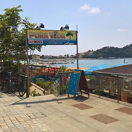 Close To Sea 3 Bedrooms