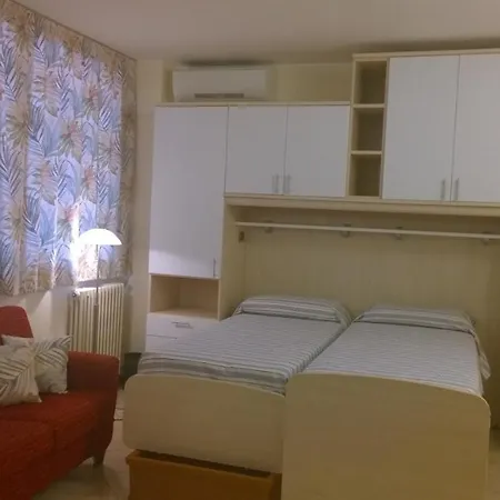 Close To Sea 3 Bedrooms Apartahotel Sestri Levante